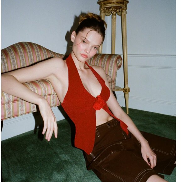 With Jean Rose Top Red - Picture 3 of 7